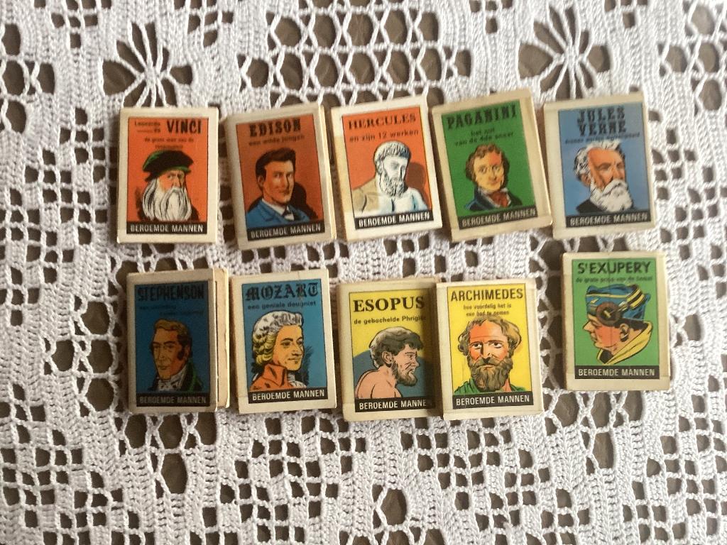 10 mini strips koffie Douwe Egberts, Ophalen of Verzenden, Overige figuren, Gebruikt, Beeldje of Figuurtje