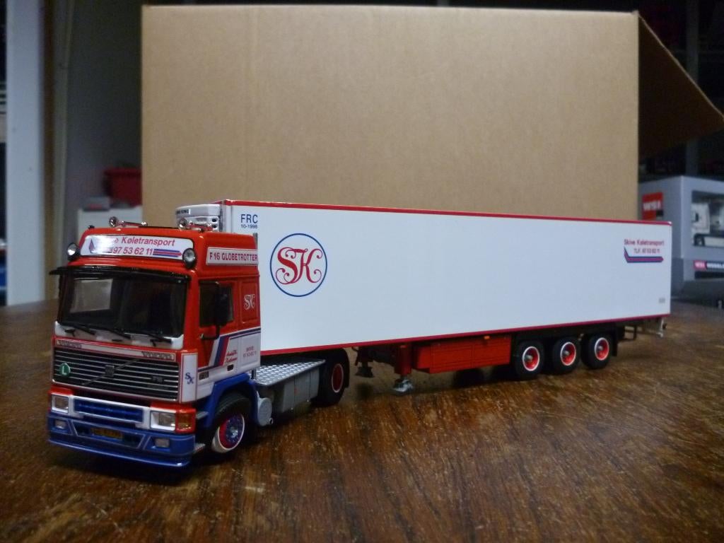 WSI Volvo F16 Skive met certificaat, Ophalen of Verzenden, Nieuw, Bus of Vrachtwagen, Wsi