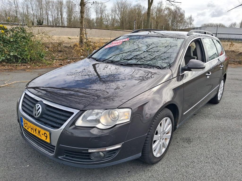 Volkswagen Passat 2.0 TDI 103KW Variant DSG 2009 Bruin, Auto's, Euro 5, Stof, 1800 kg, Beige