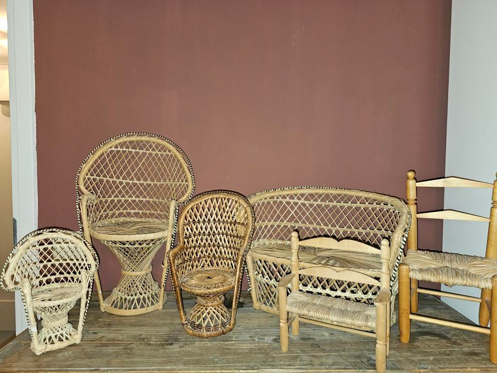 Vintage pauw poppenstoelen/bank, Ophalen of Verzenden