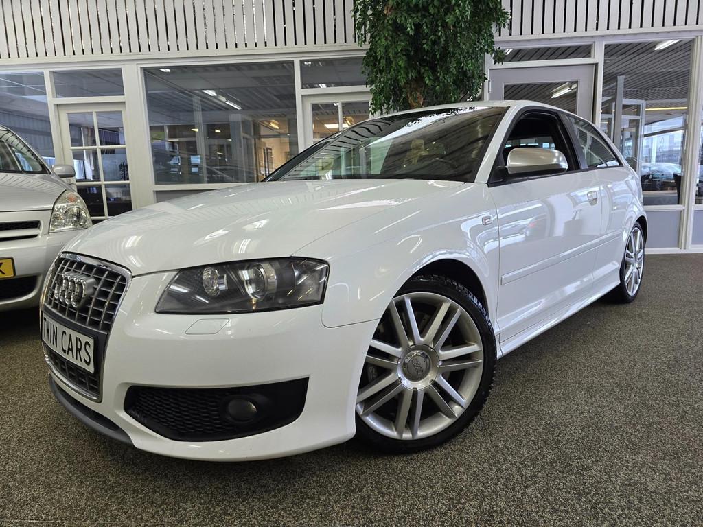 Audi S3 2.0 TFSI quattro Ambition Pro Line 265PK, S3, Gebruikt, Zwart, 4 cilinders