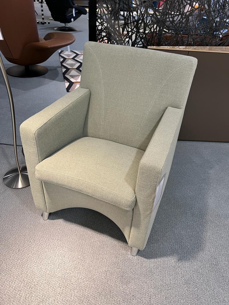 Nieuw Leolux Dolcinea Fauteuil Stof Prairie Design stoel, Leolux, Nieuw, 75 tot 100 cm, Ophalen of Verzenden