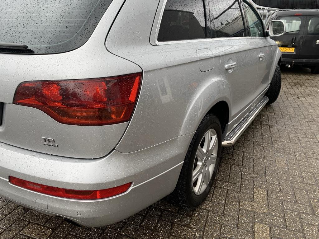Audi Q7 Sidebars met rvs platen, Auto diversen, Tuning en Styling, Ophalen, Niet ingevuld, Niet ingevuld, Niet ingevuld