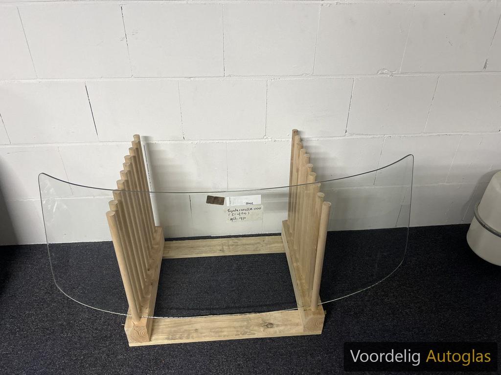 Voorruit TOYOTA COROLLA 110 KE10 SAL 68-70;WS CL, Gebruikt, -, -, Ophalen of Verzenden
