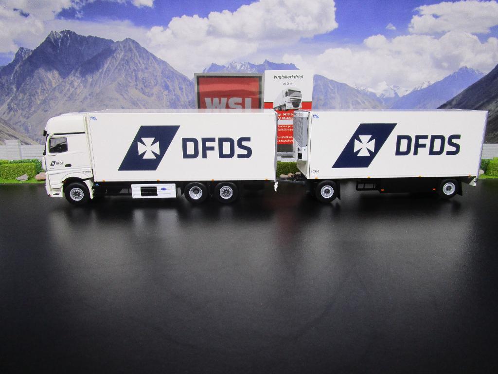 Wsi 01-4547 DFDS , Mercedes-Benz Actros MP5 Giga Space, Ophalen, Nieuw, Bus of Vrachtwagen, Wsi