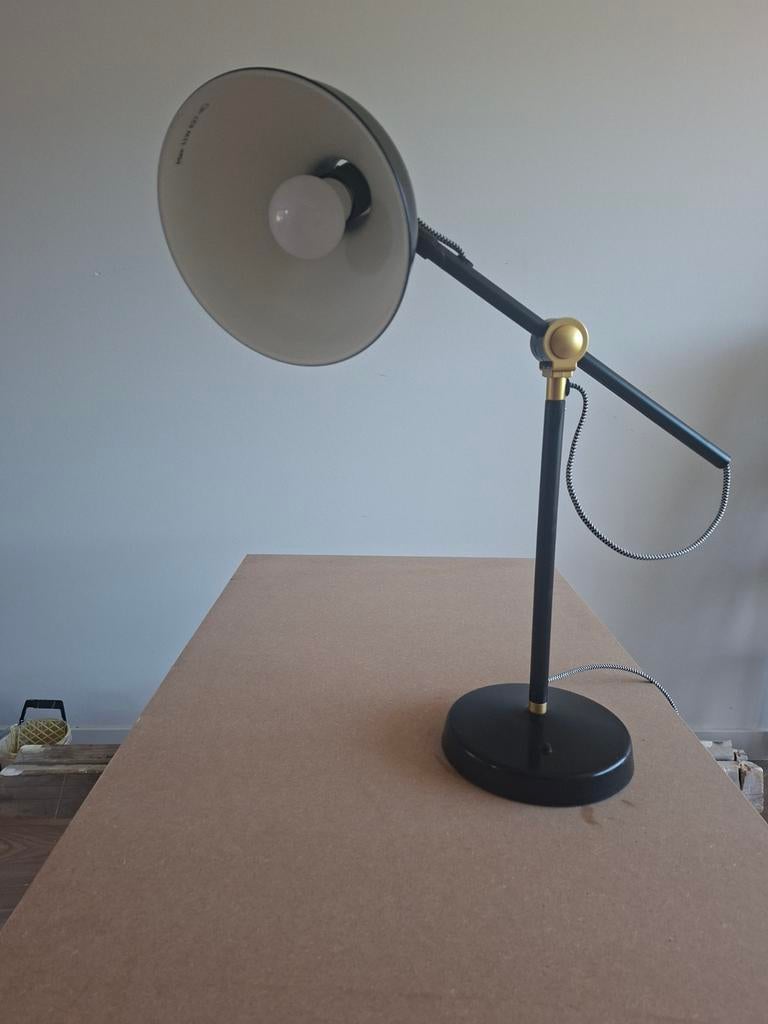 Zwarte tafellamp met gouden accenten, Ophalen, Stof, Minder dan 50 cm