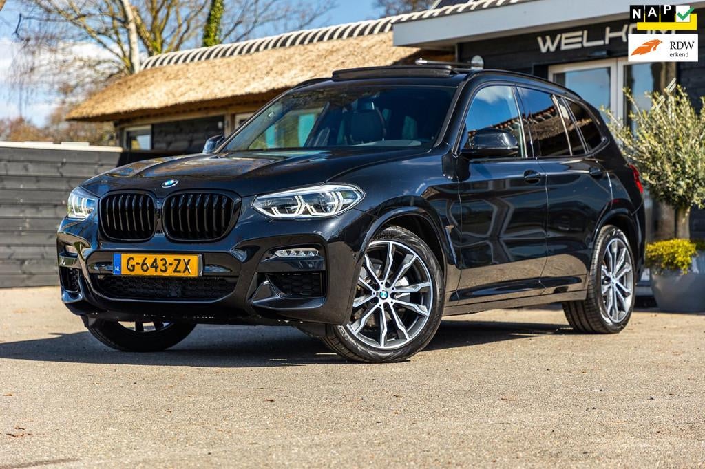 BMW X3 SDrive20i High Executive M-Sport I Panoramadak I Adap, Auto's, Automaat, Achterwielaandrijving, Euro 6, 4 cilinders