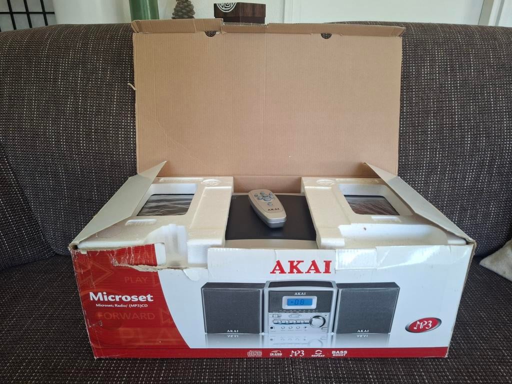 Akai stereo installatie QXA6610, Ophalen