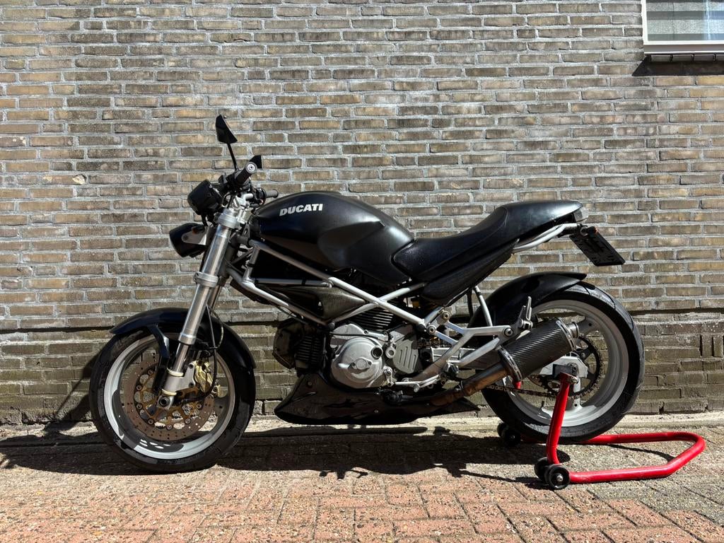Ducati Monster M600 Dark