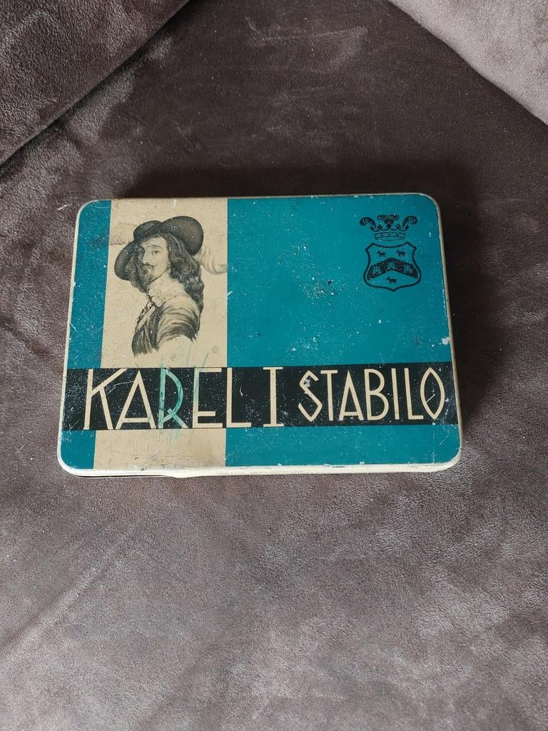 Karel I stabilo blikje, Verzamelen, Ophalen of Verzenden, Gebruikt, Tabaksdoos of Verpakking