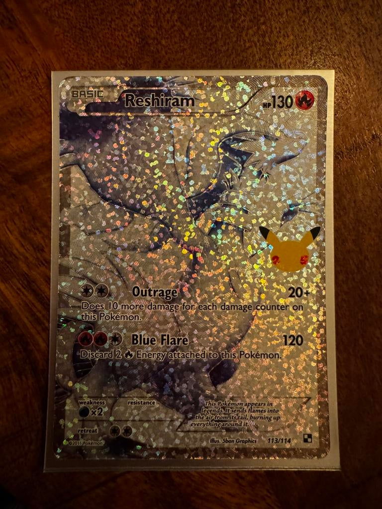 Pokemon 113/114 Celebrations 25 Reshiram., Ophalen of Verzenden, Nieuw, Losse kaart