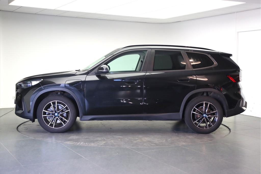 BMW X1 xDrive25e Automaat / Trekhaak / Comfort Access / Acht, LED verlichting, Gebruikt, Zwart, Bedrijf