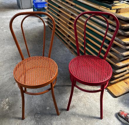 ISIMAR stoelen - Metaal, Huis en Inrichting, Stoelen, Zo goed als nieuw, Vijf, Zes of meer stoelen, Metaal, Rood, Ophalen