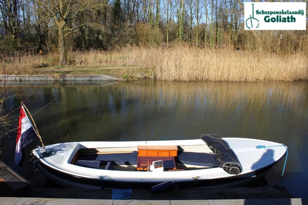 Saga Polyester Sloep met Volvo Penta Motor en Boegschroef, Watersport en Boten, Sloepen, Ophalen, 10 tot 30 pk, Gebruikt, Binnenboordmotor