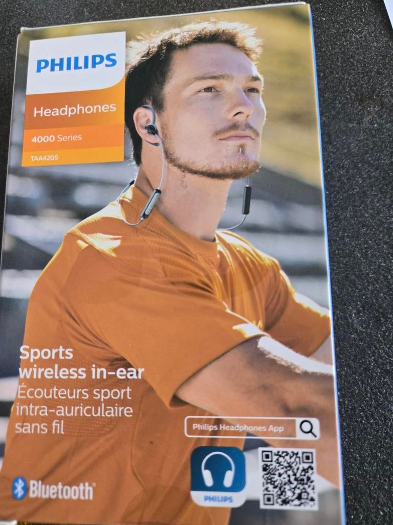 Philips TAA4205 sport draadloze in-ear koptelefoon, Ophalen of Verzenden