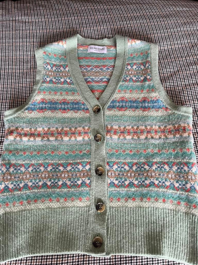 Eribe spencer vest trui, Kleding | Dames, Truien en Vesten, Ophalen of Verzenden, Zo goed als nieuw, Maat 38/40 (M)