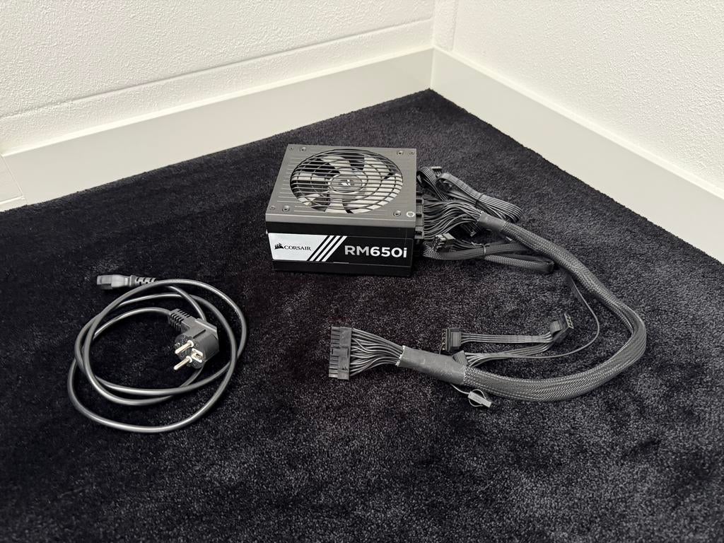Corsair RM650i - Voeding, Ophalen of Verzenden, Gebruikt