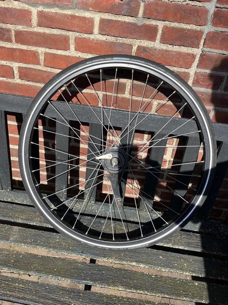 Voorwiel 28 inch met trommelrem Batavus Alure Award, Fietsen en Brommers, Fietsonderdelen, Gebruikt, Aluminium, Stadsfiets, Ophalen
