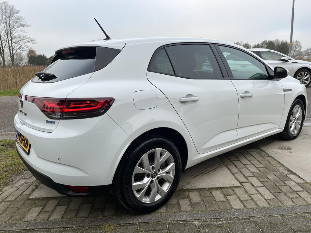 Renault Mégane 1.6 E-Tech Plug-In Hybrid 160 PK / Automaat, 12 maanden, Gebruikt, 4 cilinders, Overige brandstoffen