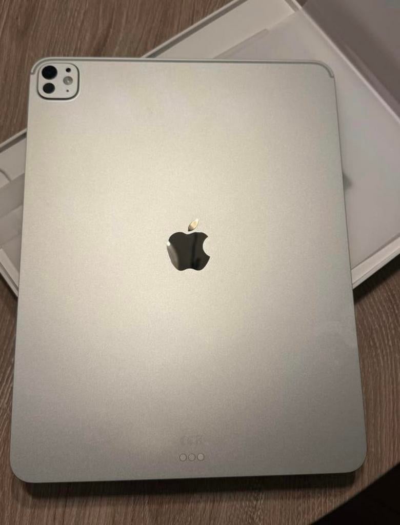 iPad Pro 13 inch (M5) Zilver, Computers en Software, 13 inch of meer, Ophalen of Verzenden, Zo goed als nieuw, Apple iPad Pro