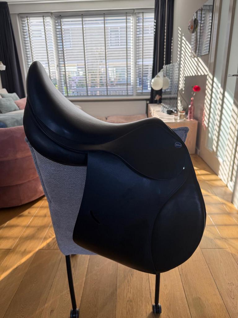 Veelzijdigheidzadel Busse Sõlibel, Ophalen, Zo goed als nieuw