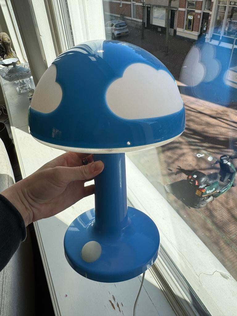 IKEA Skojig paddestoel tafellamp blauw met wolken, Ophalen, Gebruikt, Kunststof, Minder dan 50 cm