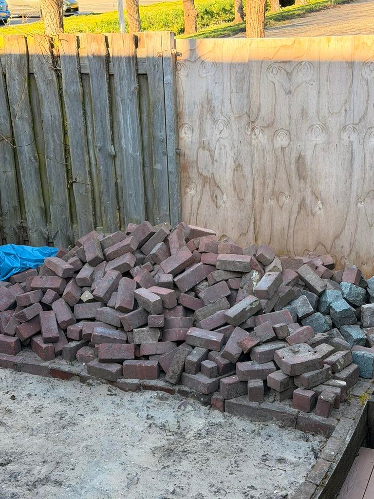 Gratis straat klinkers, Tuin en Terras, Grind, Keien en Split, Ophalen, Gebruikt, Overige typen