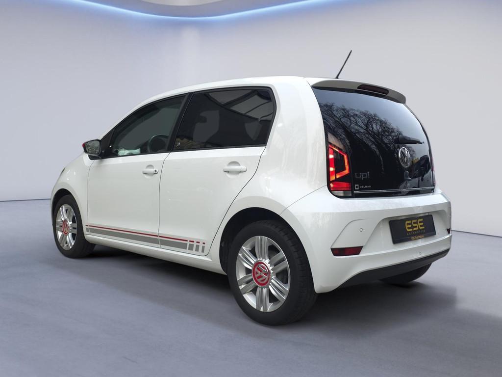 Volkswagen Up! 1.0 BMT up! beats | Stoelverwarming | Parkeer, Auto's, Voorwielaandrijving, Stof, 4 stoelen, Wit