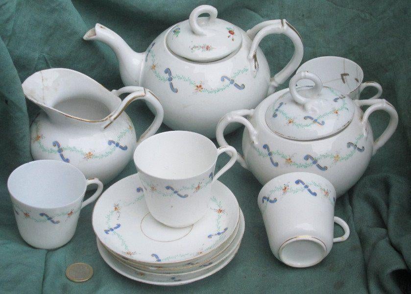 19e eeuw met krammetjes gerestaureerd servies, Ophalen of Verzenden