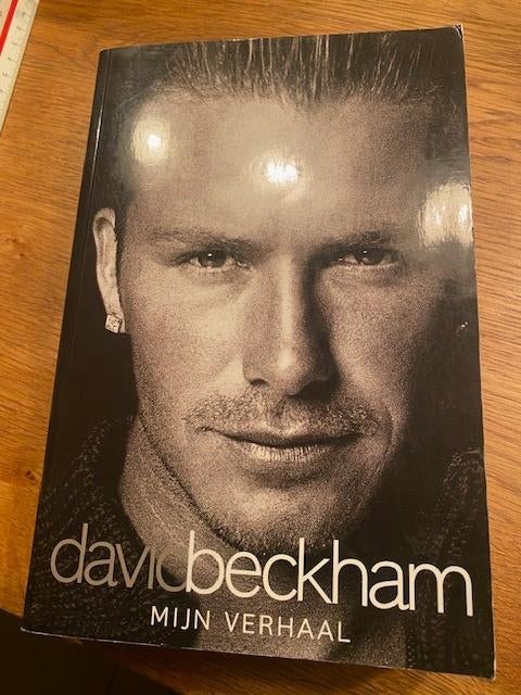 David Beckham >> Mijn Verhaal, Ophalen of Verzenden, Zo goed als nieuw, Balsport
