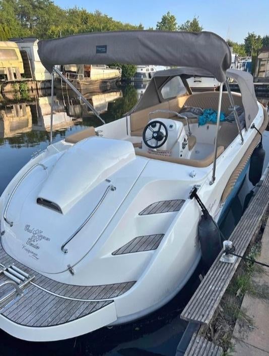 Oud Huijzer Tender 600 (2020) – Zeer compleet uitgevoerd, Ophalen, Zo goed als nieuw, Snelvarend, 3 tot 6 meter