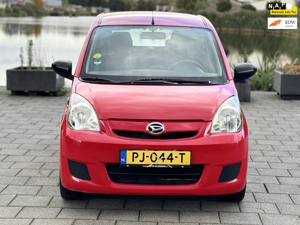 Daihatsu Cuore 1.0 Comfort Plus.1eigenaar,nieuweapk, airco,, Auto's, Daihatsu, Voorwielaandrijving, 18 €/maand, Cuore, 23 km/l