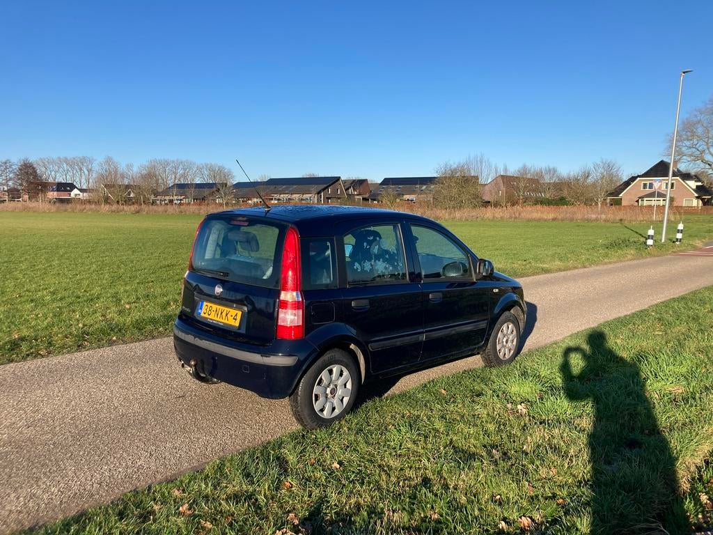 Fiat Panda 1.2 2010 163000km- APK jan 2027 + 4 nieuwe banden, Auto's, Fiat, Euro 5, Stof, 1242 cc, Origineel Nederlands