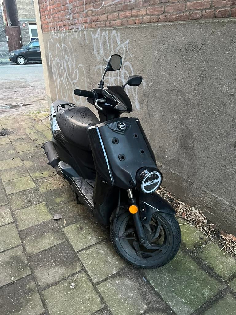 Loop of sloop (rijd niet), Ophalen, Gebruikt, Benzine, SYM