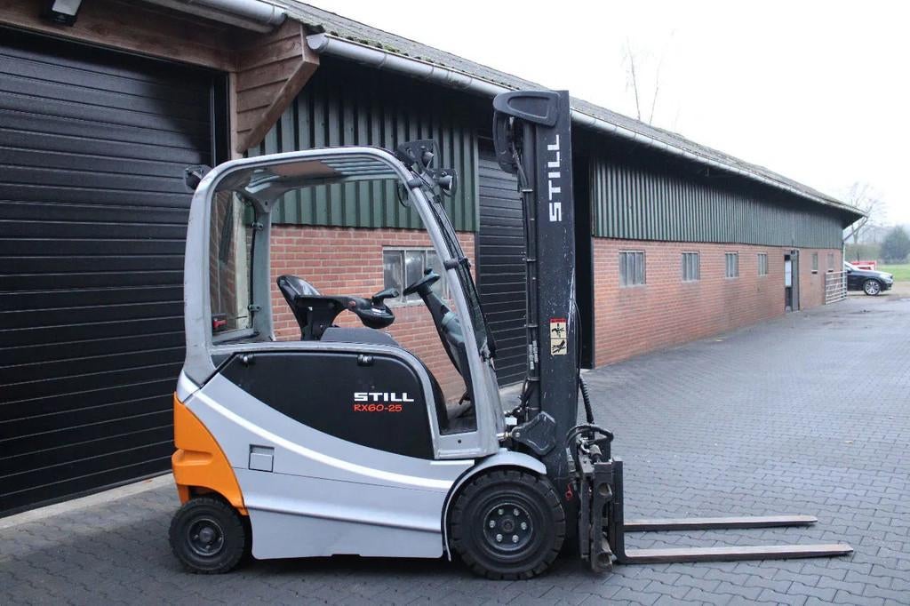 Still RX60 25 heftruck elektrische accubj 2023 triplex lepel