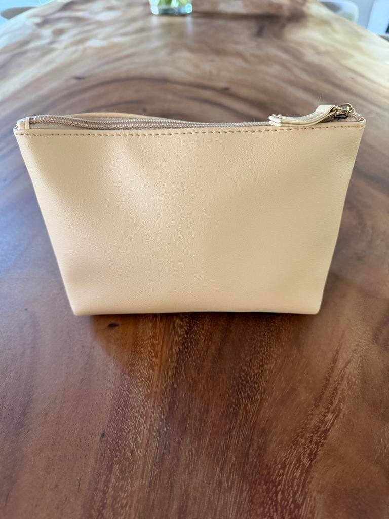 Bvlgari toilettas van Emirates Business Class, Ophalen of Verzenden, Nieuw, Beige, Dame