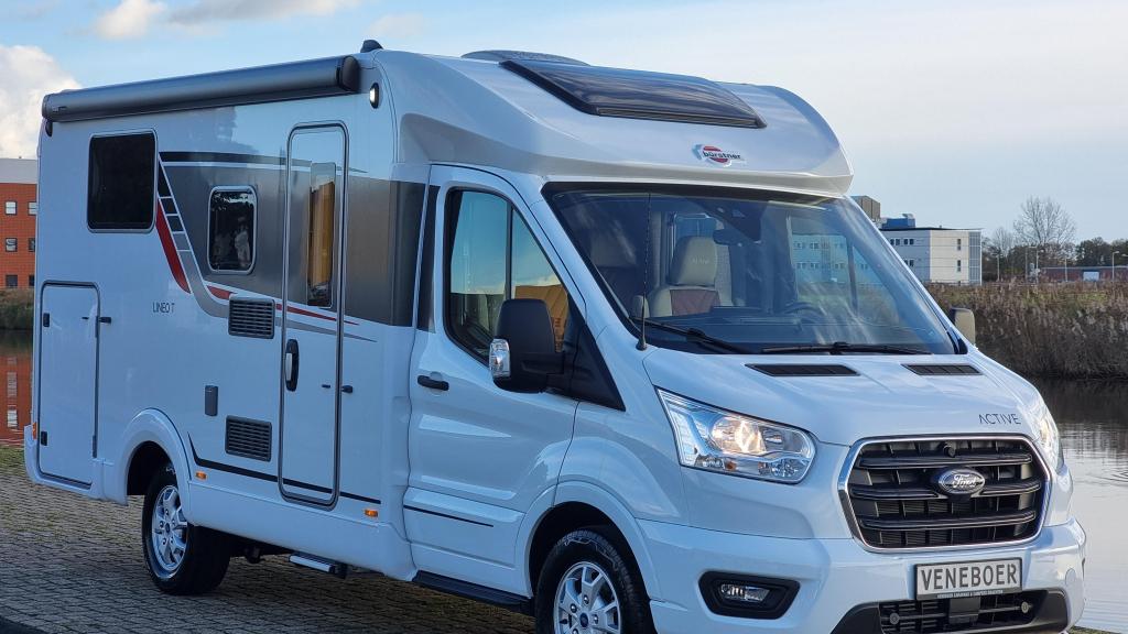 Bürstner Lineo T 620 G, Automaat, Standaard zit, Ringverwarming, Airbags