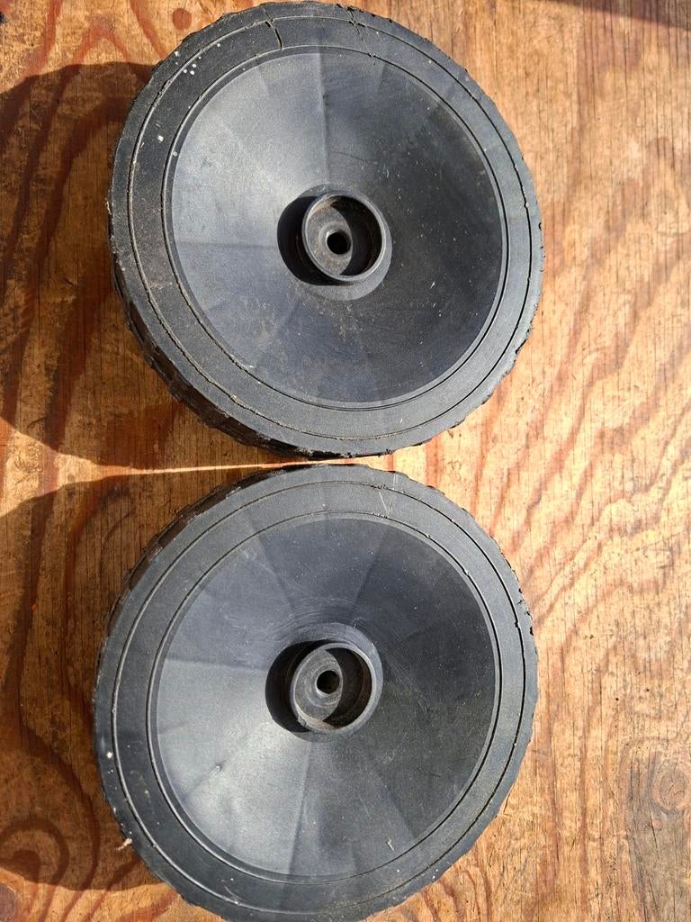 Campingaz, 2 wielen tbv Campingaz bbq, Ophalen of Verzenden, Gebruikt, Campingaz