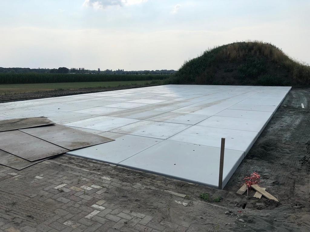 Betonplaten, stelconplaten en keerwanden, Verzenden, Nieuw, Beton