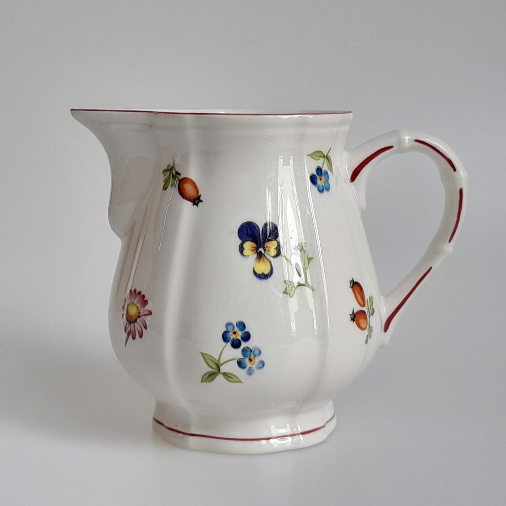 Villeroy & Boch Petite Fleur roomkan / melkkan - bloemen, Huis en Inrichting, Keuken | Servies, Gebruikt, Overige typen, Ophalen of Verzenden