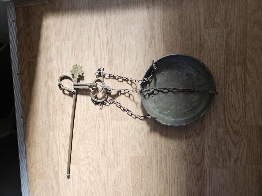Oude weegschaal met schaal en kettingen, Ophalen of Verzenden