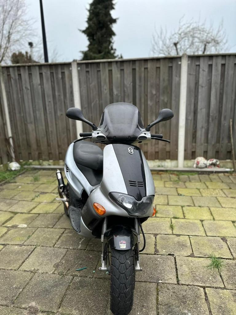 Gilera runner 70cc, Fietsen en Brommers, Brommers | Overige merken, Ophalen, Gebruikt, 70 cc