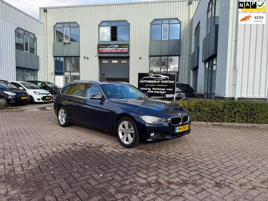 BMW 3-serie Touring 320i High Executive AUTOMAAT!, Automaat, Achterwielaandrijving, Gebruikt, 4 cilinders