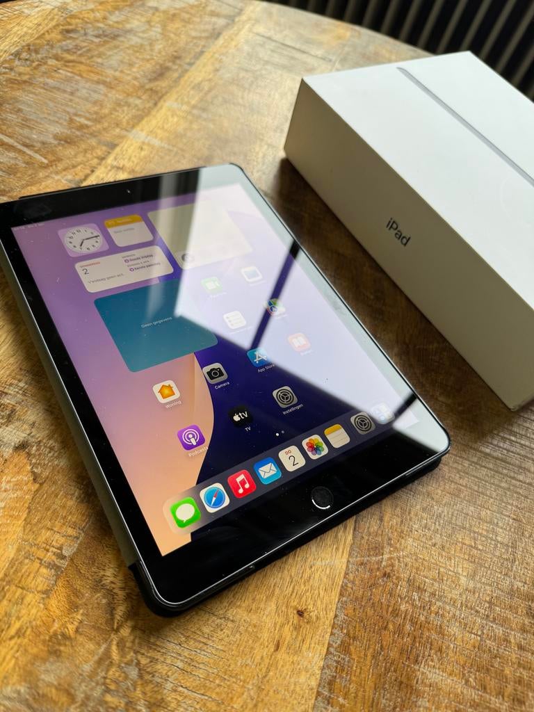 iPad 7e generatie 32GB Space Grey zgan, Computers en Software, Apple iPads, Zo goed als nieuw, Apple iPad, Wi-Fi, 10 inch, 32 GB