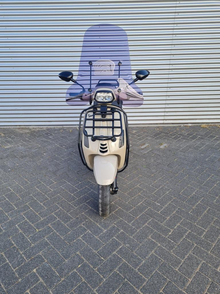Vespa sprint, Ophalen of Verzenden, Zo goed als nieuw, Benzine, Vespa