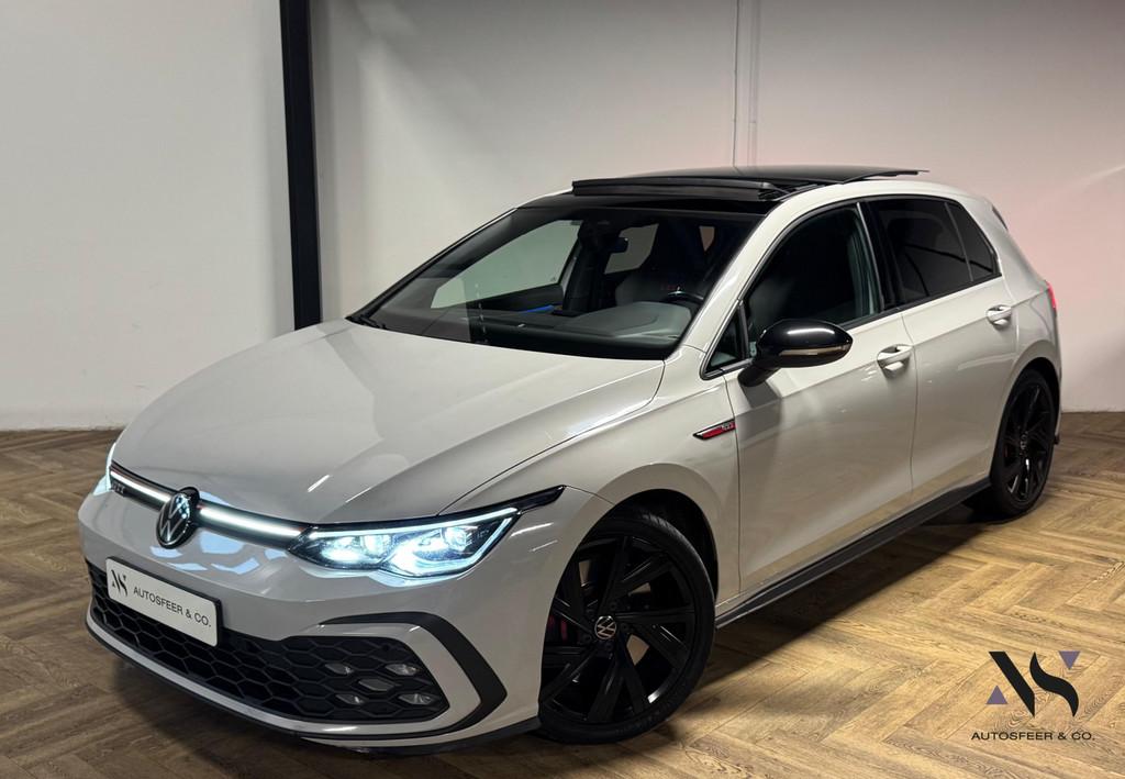 Volkswagen Golf 2.0 TSI GTI PANO CAM', Adaptive Cruise Control, Gebruikt, Zwart, 4 cilinders