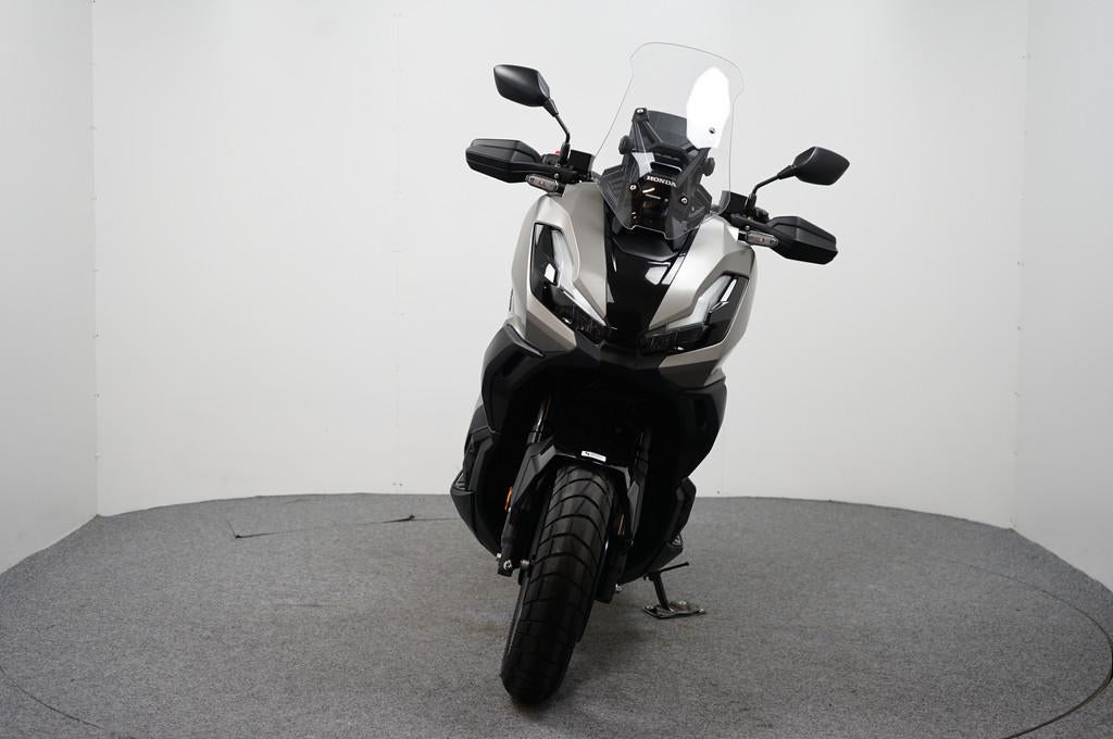 Honda ADV 350 ABS (bj 2025) - foto 3