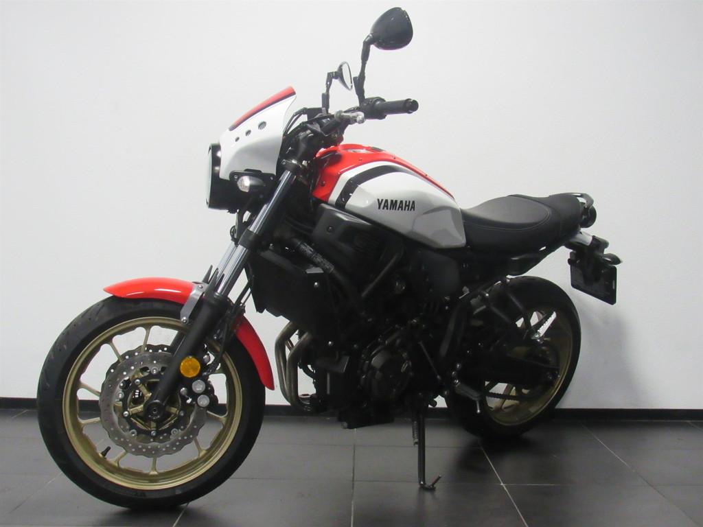 Yamaha XSR 700 ABS - foto 3