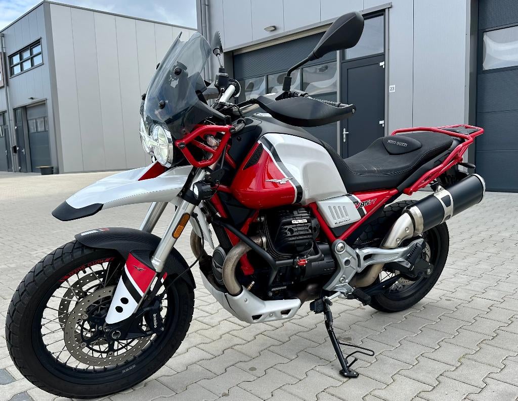 Moto Guzzi V85 TT *2019* *Handvatverwarming* *Cruisecontrol*, 853 cc, 2 cilinders, Handvatverwarming, Motorrijbewijs A