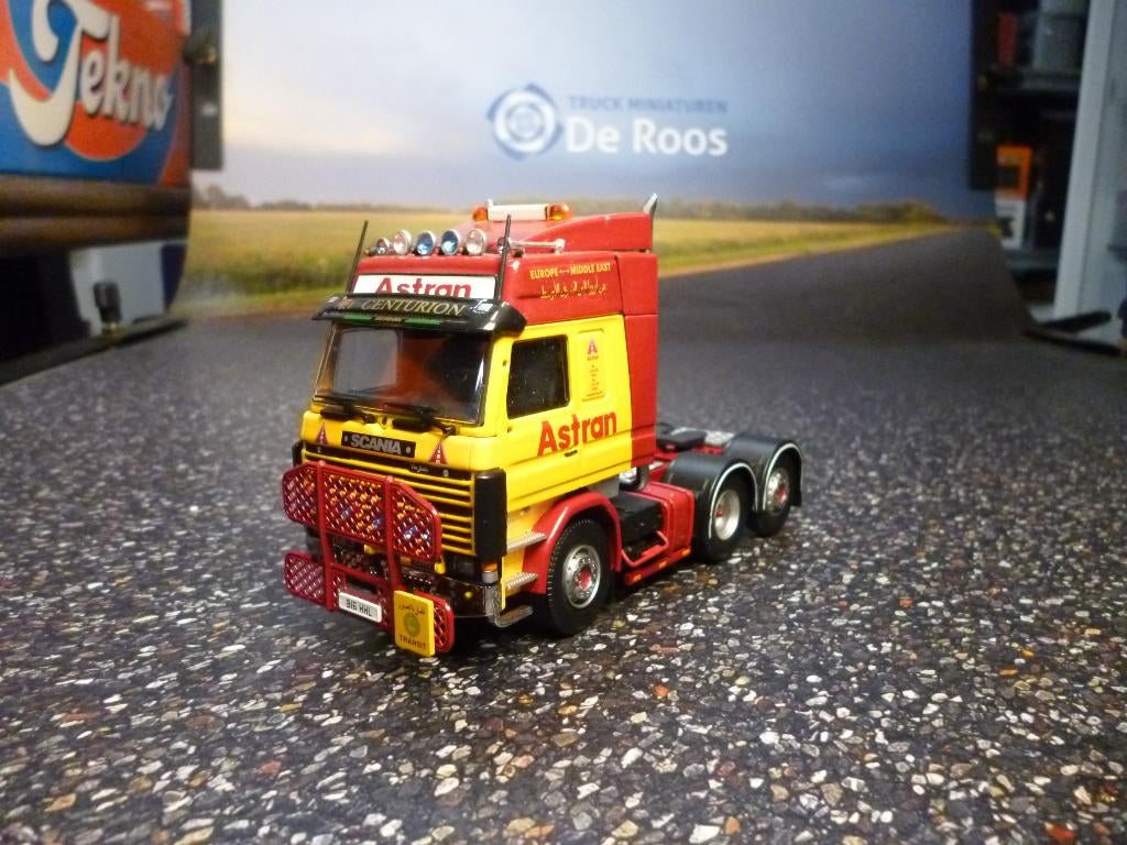 Tekno Scania 143 Astran met certificaat, Hobby en Vrije tijd, Ophalen of Verzenden, Zo goed als nieuw, Bus of Vrachtwagen, Tekno